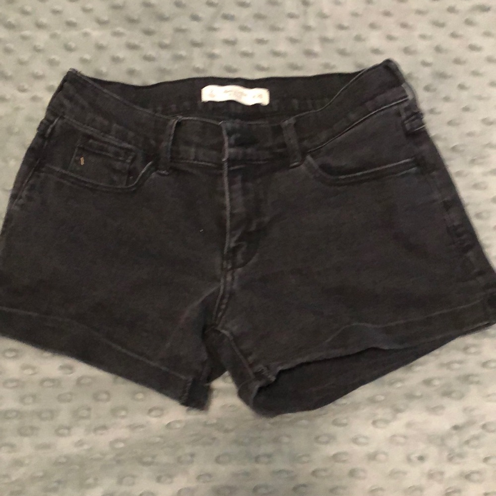 Size 2 Abercrombie black shorts